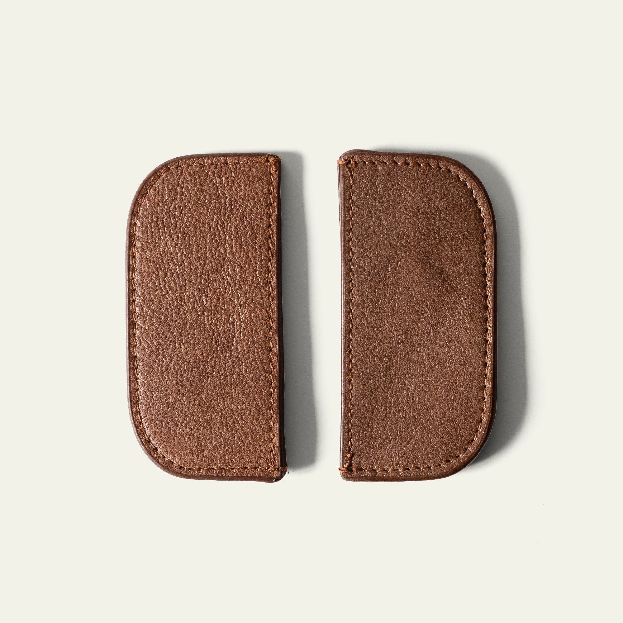 Ledergriffüberzug für Grillplatte